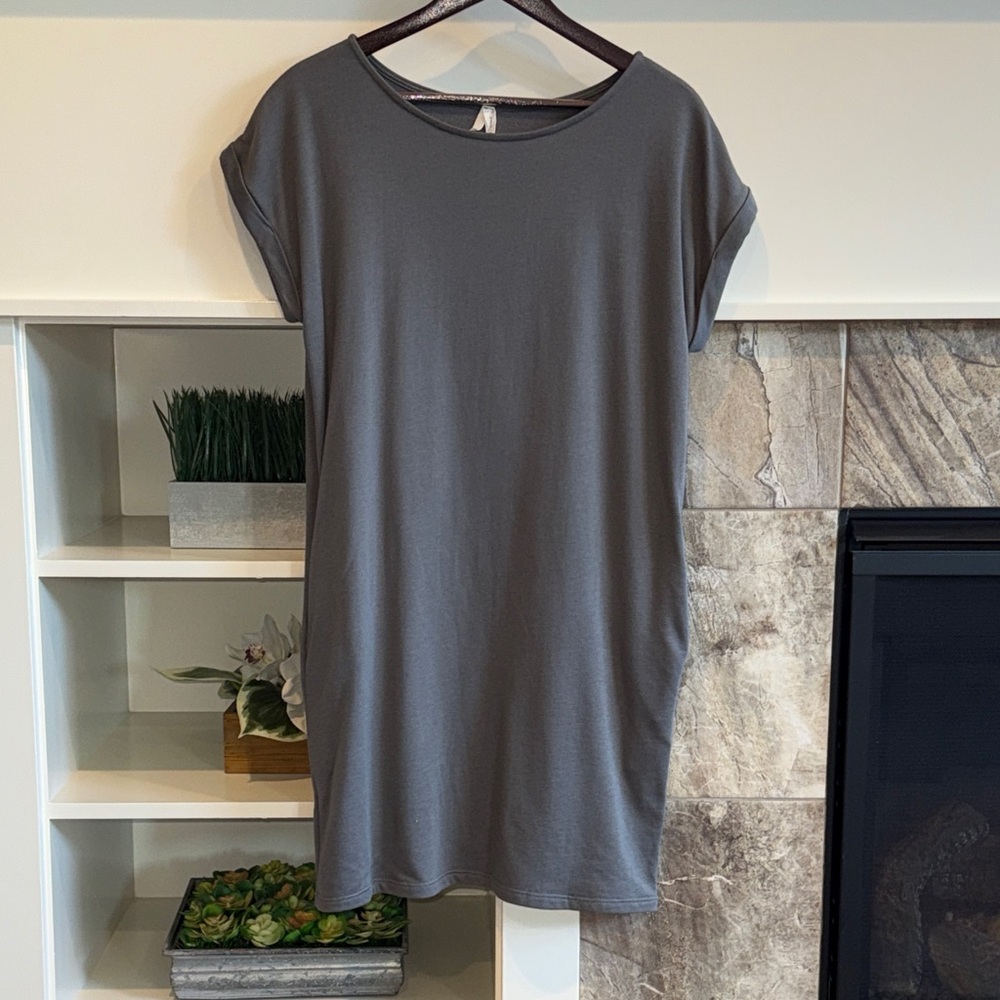 Gray Casual T-Shirt Dress with Pockets